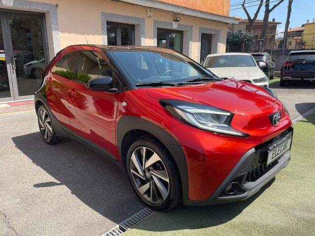 Toyota Aygo X 1.0 VVT-i 72 CV 5 porte Lounge S-CVT - foto 3 di 4
