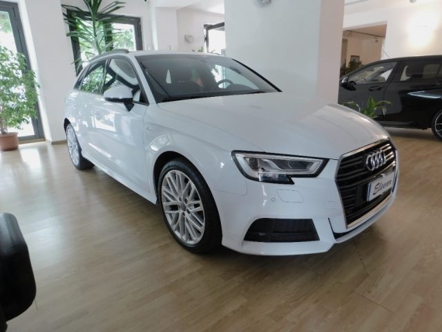 Audi A3 SPB 30 TFSI Admired PAC. S LINE - foto 2 di 4