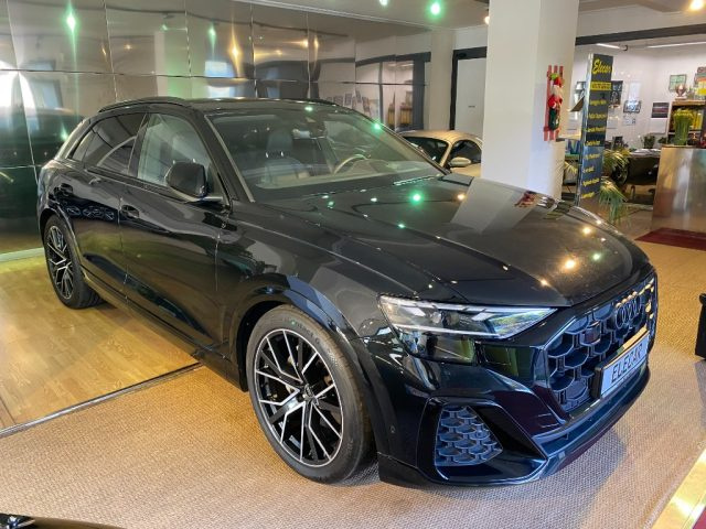 Audi Q8 SUV 50 TDI 286CV S line BLACK edition MATRIX TETTO usato a ROMA