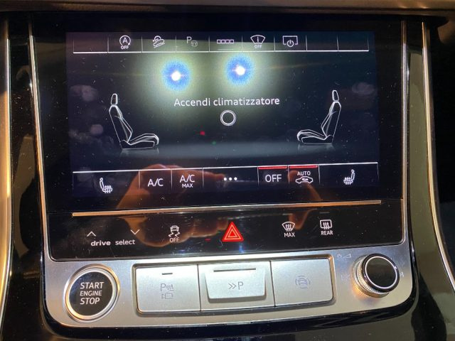 Audi Q8 SUV 50 TDI 286CV S line BLACK edition MATRIX TETTO usato a ROMA