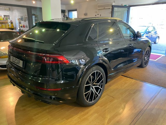 Audi Q8 SUV 50 TDI 286CV S line BLACK edition MATRIX TETTO - foto 4 di 4