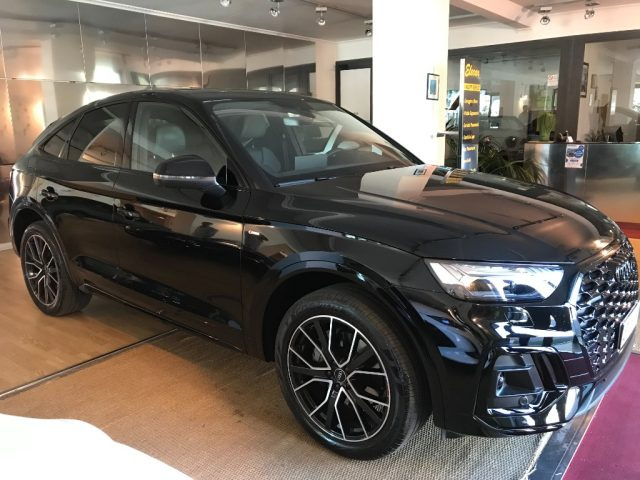 Audi Q5 SPB 40 TDI quat. S tro. Identiy Black prezzo reale - foto 3 di 4