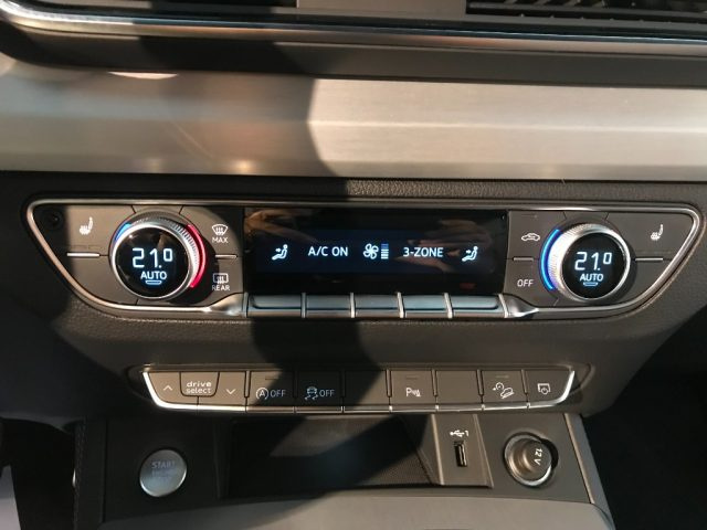 Audi Q5 SPB 40 TDI quat. S tro. Identiy Black prezzo reale, del 2024, 30.000 km, in vendita a Roma (RM)
