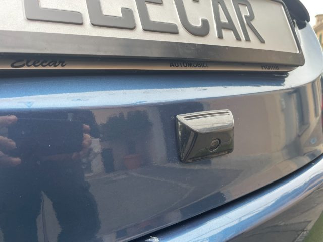 Lancia Ypsilon 1.0 FireFly 5 p S&S Hyb Gold Plus TUA A 196 AL M. usato a ROMA