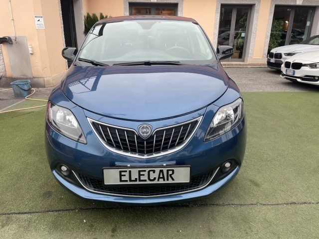 Lancia Ypsilon 1.0 FireFly 5 p S&S Hyb Gold Plus TUA A 196 AL M. usato a ROMA