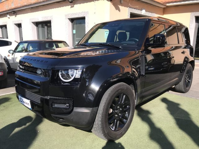 Land Rover Defender 110 2.0 SD4 240CV AWD Auto usato a ROMA