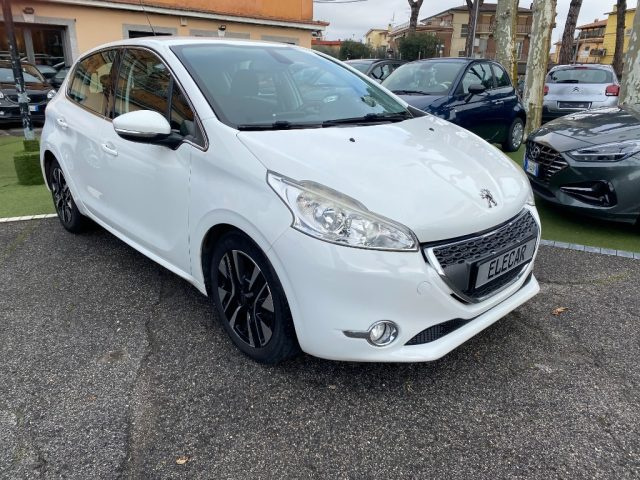 Peugeot 208 1.6 8V HDi 95CV 5p. Allure - foto 3 di 4
