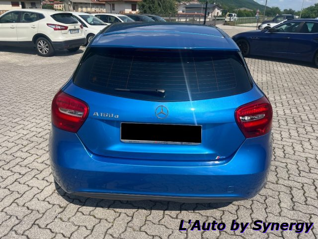Mercedes-Benz A 160 d Sport - foto 4 di 4