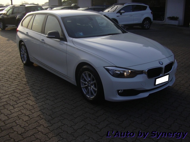 BMW 316 d Touring Business aut. - foto 3 di 4