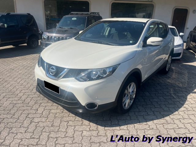 Nissan Qashqai 1.6 dCi 2WD N-Connecta usato a COGOLLO DEL CENGIO