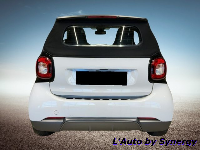 smart forTwo 90 0.9 T twinamic cabrio Prime - foto 2 di 4
