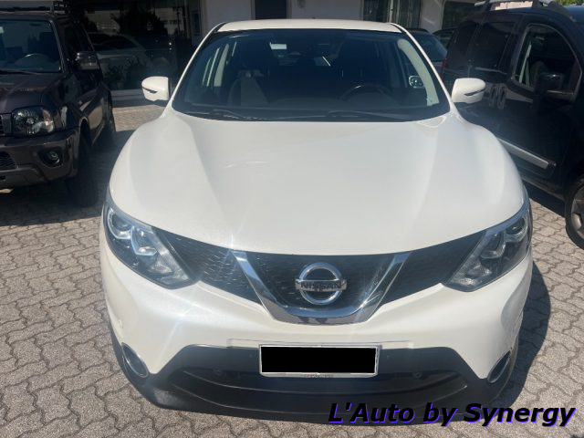 Nissan Qashqai 1.6 dCi 2WD N-Connecta - foto 2 di 4