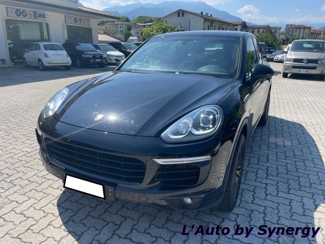 Porsche Cayenne 3.0 Diesel - foto 4 di 10