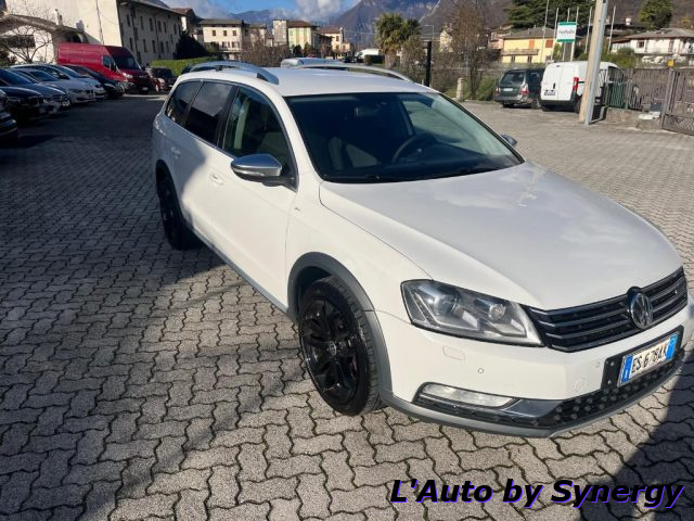 Volkswagen Passat Alltrack 2.0 TDI DSG 4motion BlueMotion Tech. usato a COGOLLO DEL CENGIO