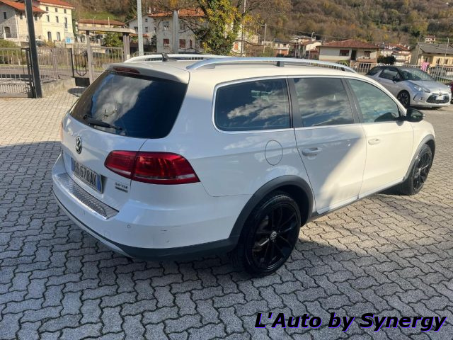 Volkswagen Passat Alltrack 2.0 TDI DSG 4motion BlueMotion Tech. - foto 4 di 4