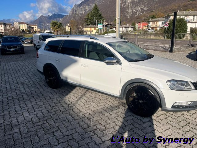 Volkswagen Passat Alltrack 2.0 TDI DSG 4motion BlueMotion Tech. - foto 2 di 4