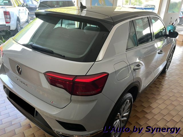 Volkswagen T-Roc 1.0 TSI Style BlueMotion Technology - foto 4 di 4