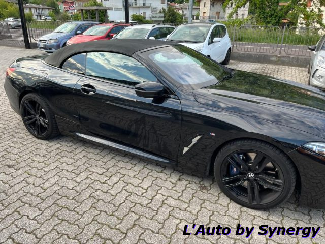 BMW 840 d Cabrio xDrive Msport Carbon core Black + iva 22% - foto 4 di 4