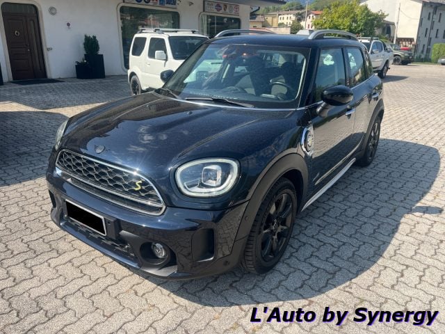 MINI Countryman 1.5 Cooper SE Hype Countryman ALL4 Automatica, del 2021, 60.000 km, in vendita a Cogollo Del Cengio (VI)