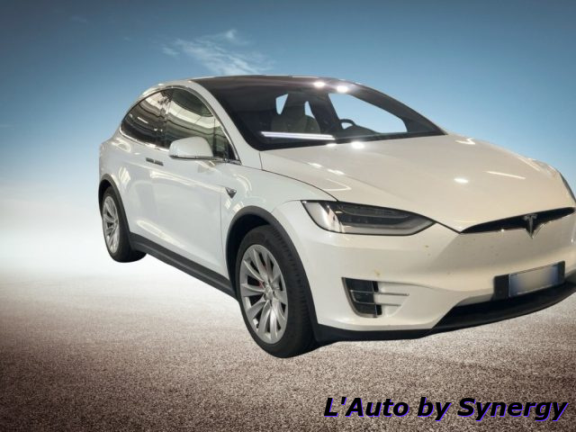 Tesla Model X AWD Performance - foto 4 di 8
