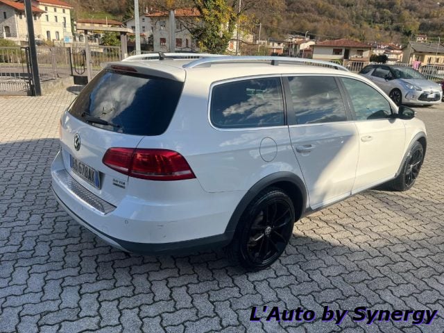 Volkswagen Passat Alltrack 2.0 TDI DSG 4motion BlueMotion Tech. - foto 4 di 4