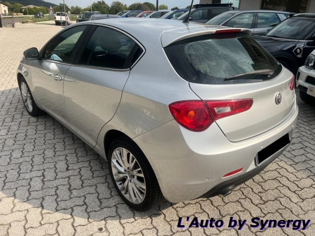 Alfa Romeo Giulietta 1.6 JTDm 120 CV Super - foto 3 di 4
