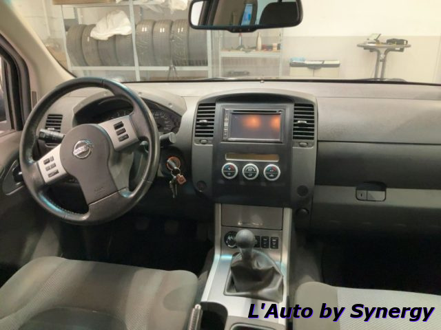 Nissan Navara 2.5 dCi 190CV 4 porte DC. Platinum Evo hard top - foto 3 di 4