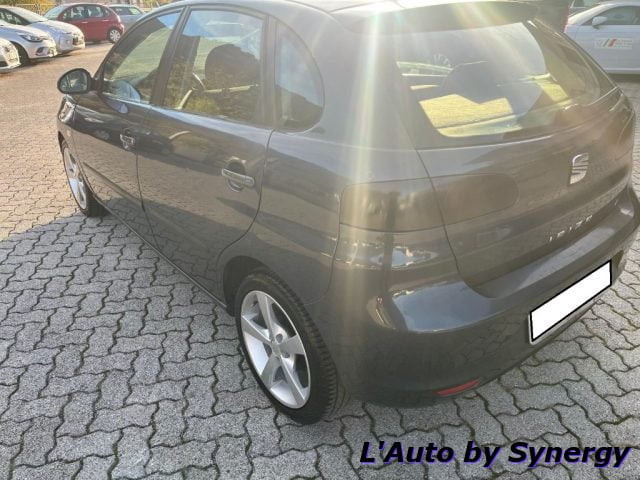 SEAT Ibiza 1.4 TDI 80CV 5p. Stylance - foto 3 di 4
