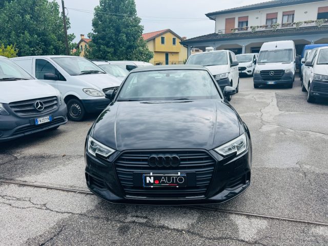 Audi A3 Cabrio 2.0 TDI S tronic Sport - foto 3 di 4