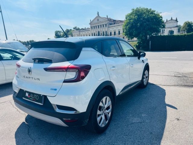 Renault Captur Full Hybrid E-Tech 145 CV Intens - foto 4 di 4