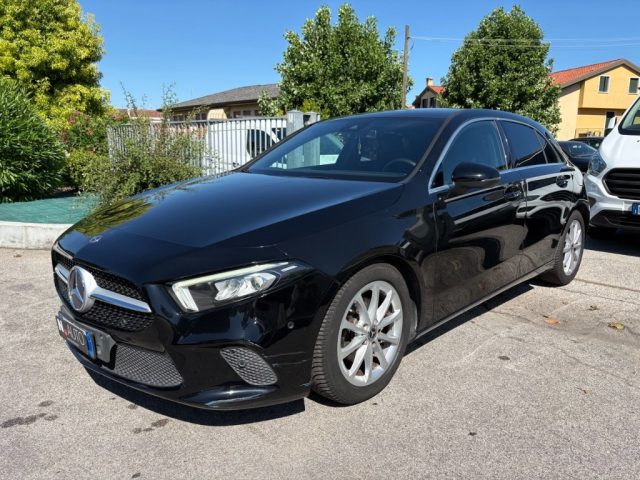 Mercedes-Benz A 180 d Automatic Sport usato a STRA