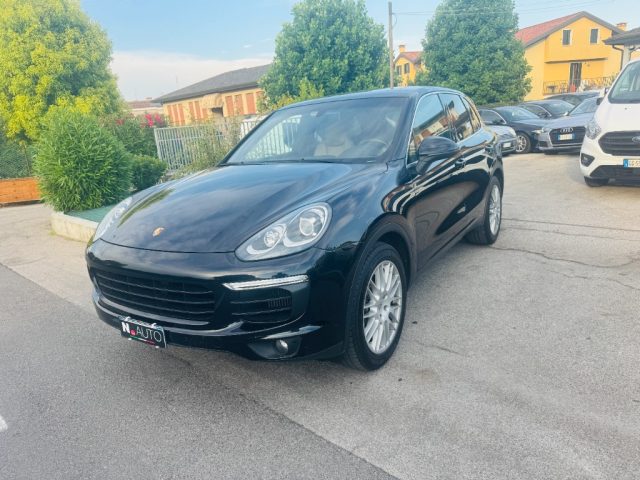 Porsche Cayenne 3.0 Diesel usato a STRA