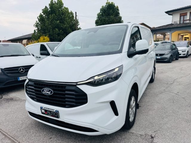 Ford Transit Custom 280 2.0 EcoBlue 136CV PC Furgone Titanium, del 2025, 54.900 km, in vendita a Stra (VE)