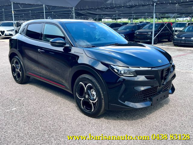 Alfa Romeo Junior 1.2 145 CV Hybrid eDCT6 Speciale Pack Techno - foto 2 di 18