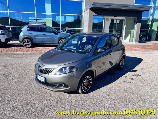 Lancia Ypsilon 1.0 FireFly 5 porte S&S Hybrid Platino usato a PIEVE DI SOLIGO
