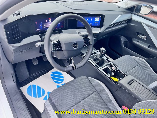 Opel Astra 1.2 Turbo 110 CV Edition, del 2024, in vendita a Pieve Di Soligo (TV)