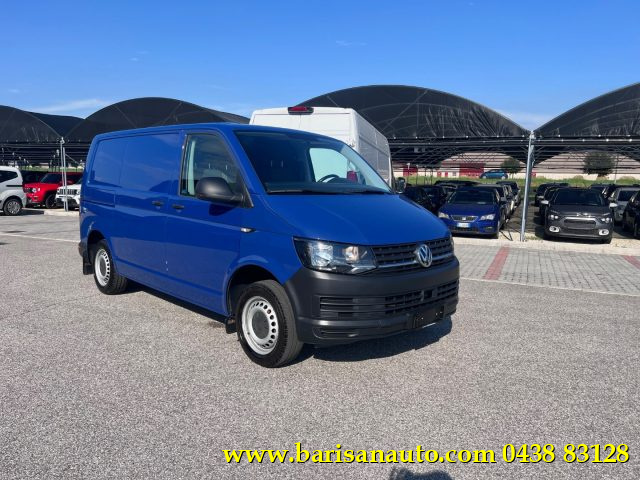 Volkswagen Transporter 2.0 TDI 150CV DSG Furgone Allestito / Gancio usato a PIEVE DI SOLIGO