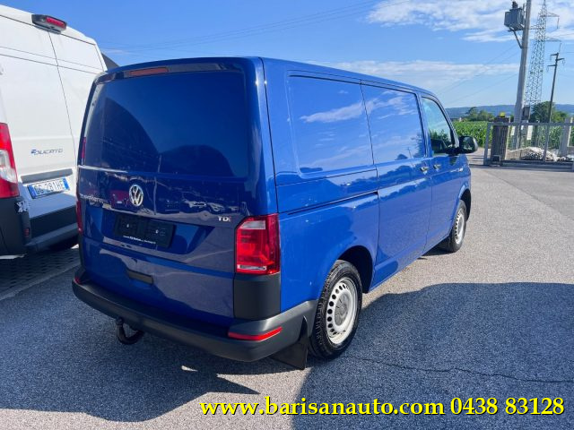 Volkswagen Transporter 2.0 TDI 150CV DSG Furgone Allestito / Gancio - foto 2 di 4