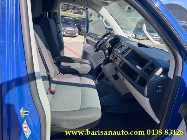 Volkswagen Transporter 2.0 TDI 150CV DSG Furgone Allestito / Gancio - foto 4 di 4