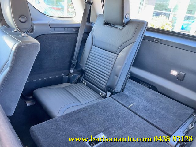 Land Rover Discovery 2.0 SD4 240 CV HSE 7 Posti / Gancio Traino, del 2017, 79.000 km, in vendita a Pieve Di Soligo (TV)