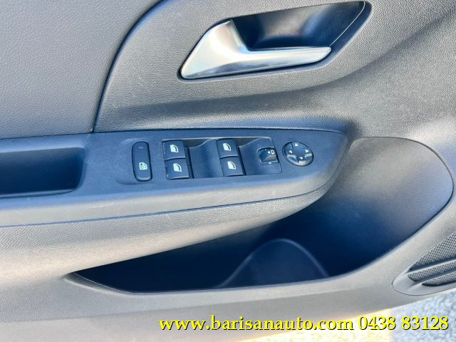 Opel Corsa 1.2 100 CV GS, del 2023, 50.000 km, in vendita a Pieve Di Soligo (TV)
