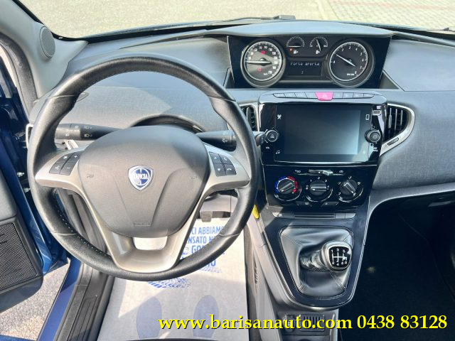 Lancia Ypsilon 1.0 FireFly 5 porte S&S Hybrid Gold, del 2023, 38.000 km, in vendita a Pieve Di Soligo (TV)