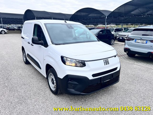 Fiat Doblo Dobl� 1.5 BlueHdi 100CV PC-TN Van - foto 2 di 4