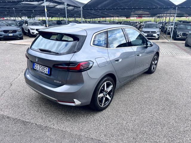 BMW 218 d Active Tourer Luxury - foto 2 di 4