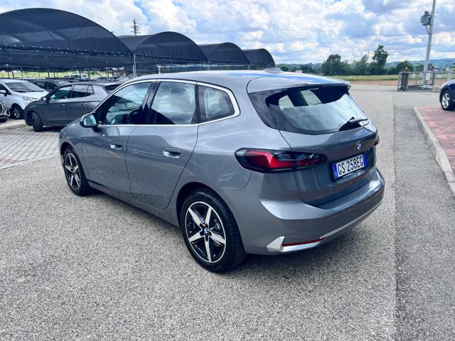 BMW 218 d Active Tourer Luxury - foto 3 di 4