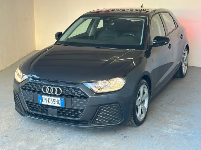 Audi A1 Audi A1 Sportback 1.0 TFSI - foto 4 di 4