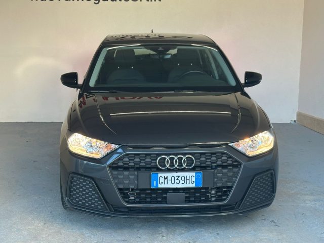 Audi A1 Audi A1 Sportback 1.0 TFSI - foto 3 di 4