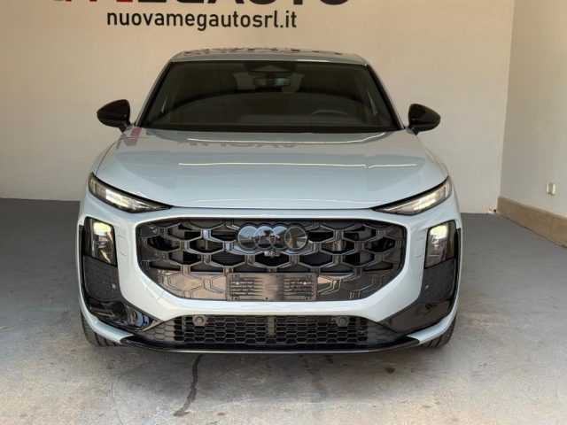 Audi Q3 SPB TDI 110 kW S tronic S Line edition - foto 3 di 4