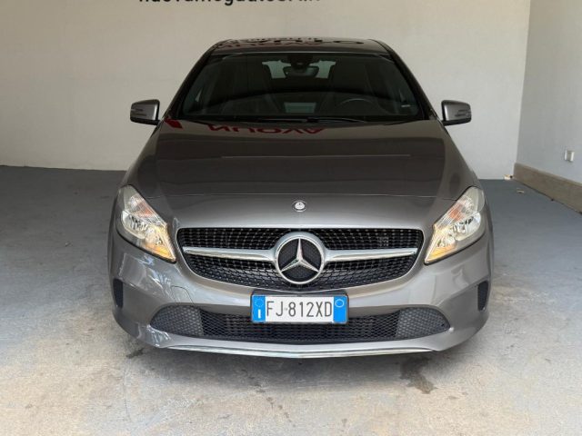 Mercedes-Benz A 200 d Automatic Sport - foto 3 di 4