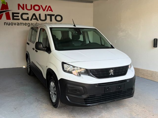 Peugeot Rifter BlueHDi 100 S&S Active Pack Standard - foto 2 di 4